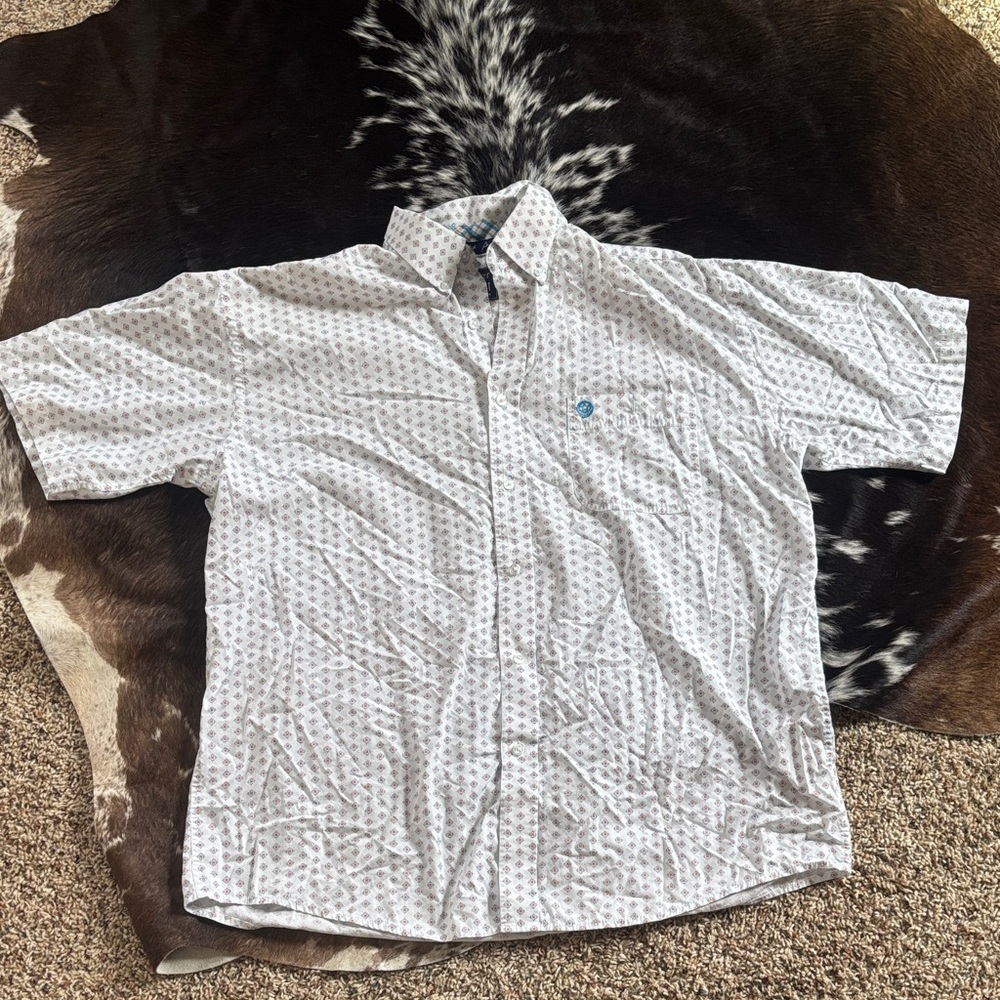 George Strait by Wrangler Men's Short Sleeve White Patterned Button-Up Shirt